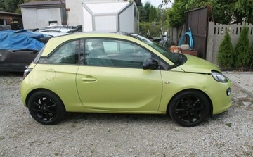 Opel Adam Hatchback 1.2 70KM 2013 Opel Adam 1.2 Benzyna 70KM, zdjęcie 3