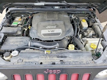 Jeep Wrangler III Unlimited Facelifting 3.6 V6 286KM 2017 Jeep Wrangler 2017 JEEP WRANGLER UNLIMITED RUBICON 3.6 Benzyna 285KM, zdjęcie 10