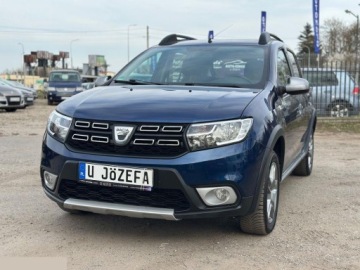 Dacia Sandero II Hatchback 5d Facelifting 0.9 TCe 90KM 2017 Dacia Sandero Stepway 1.0 Benzyna TCe 90 S&amp;S Ambiance 90KM 2017r, zdjęcie 4