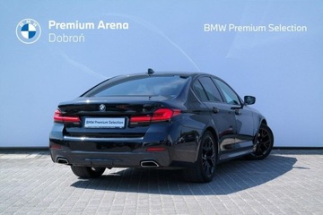 BMW Seria 5 G30-G31 Limuzyna Facelifting 2.0 520d 190KM 2021 BMW 520 BMW 520d xDrive Adaptive LED Fotel Sportow, zdjęcie 4