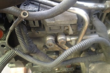 SAAB 9-5 2.2 TID SAAB 9-3 2.2 TID ДВИГАТЕЛЬ БЕЗ НАСОСА