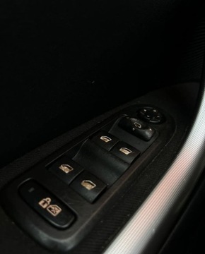 Peugeot 308 I Hatchback 5d 1.6 THP 140KM 2008 Peugeot 308 Automat Panorama 7- osobowy Gwarancja w cenie Warszawa VRAW, zdjęcie 24