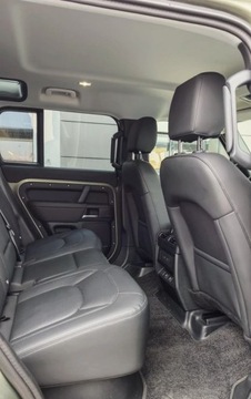 Land Rover Defender IV (L663) 90 3.0D R6 200KM 2025 Land Rover Defender Defender MY25.5 3.0D I6 200 PS AWD Auto S 110 3.0 200KM, zdjęcie 17