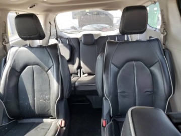 Chrysler Pacifica II 2022 Chrysler Pacifica 2022r., 3.6L 3.6 Hybryda Plug-in 260KM, zdjęcie 8