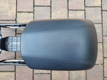 LOKETNÍ OPĚRKA HYUNDAI SANTA FE III