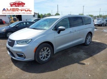 Chrysler Pacifica II 2023 Chrysler Pacifica Touring L 2023 3.6 Benzyna 287KM