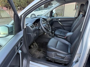 Volkswagen Caddy IV Kombi Maxi 2.0 TDI SCR BlueMotion Technology 102KM 2018 Volkswagen Caddy niepełnosprawnych Rampa inwalida, zdjęcie 12
