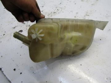 NÁDOBKA VYROVNÁVACÍ 1.6 -D4D AURIS II KOMBI