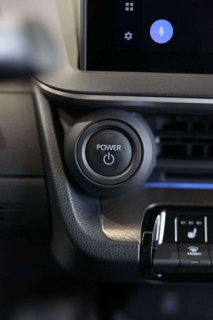 Toyota Prius V (XW60) 2.0  Hybrid Dynamic Force Plug-in 223KM 2023 Toyota Prius Plug-in Hybrid 2.0 Hybryda Plug-in 223KM, zdjęcie 4