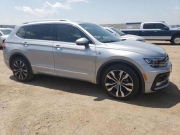 Volkswagen Tiguan II 2020 Volkswagen Tiguan 2020 VOLKSWAGEN TIGUAN SEL PREMIUM R-LINE, silnik 2.0 L, zdjęcie 4