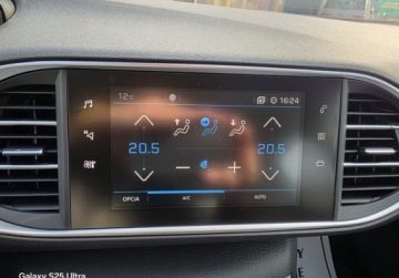 Peugeot 2018 Peugeot 308 Peugeot 308 SW 1.5 BlueHDi 130KM Panorama Navi Parktroniki, zdjęcie 18