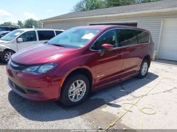 Chrysler Voyager V 2022 Chrysler Voyager LX 2022 3.6l 3.6 Benzyna 287KM, zdjęcie 1