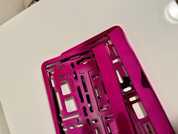 РАМКА ДЛЯ НОМЕРНОГО ЗНАКА ПО СВОЕЙ ИНСТРУКЦИИ