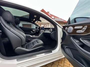 Mercedes Klasa C W205 2019 Mercedes-Benz Klasa C 2.0 16V benzyna 245 KM 2019r, zdjęcie 24