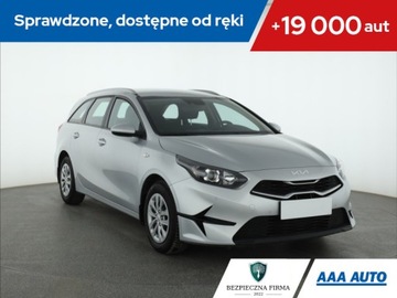 Kia Ceed III Kombi Facelifting 1.5 T-GDI 160KM 2022 Kia Ceed 1.5 T-GDI, Salon Polska, 1. Właściciel