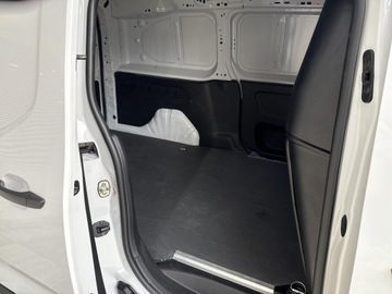 Toyota Proace II 2024 Toyota PROACE CITY L2 1,5-l D-4D S&amp;S City 1.5 D-4D, zdjęcie 9