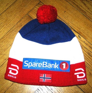 BJORN DAEHLIE PODIUM HAT SPAREBANK 50% WEŁNA ONE SIZE IDEAŁ/NOWA