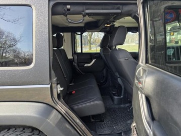 Jeep Wrangler III Unlimited Facelifting 2.8 CRD 200KM 2017 JEEP WRANGLER III Rubicon UNLIMITED 2.8l diesel 200KM Salon PL Bezwypadkowy, zdjęcie 24