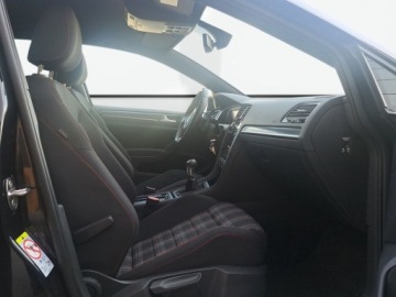Volkswagen Golf VII GTI 3d Facelifting 2.0 TSI 245KM 2017 Volkswagen Golf Salon PL, Serwisowany, ACC, Ambiente, 2.0 Benzyna 244KM, zdjęcie 32
