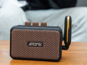 AROMA 5W AG-04 Przenośny głośnik do gitarowych