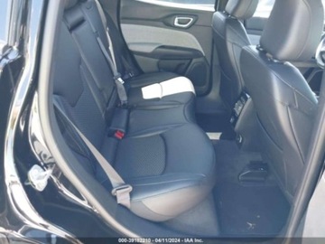 Jeep Compass II 2024 Jeep Compass 2024r, 2.0L, 4x4, Latitude 2.0 Benzyna 200KM, zdjęcie 12