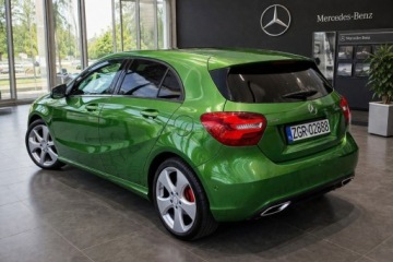 Mercedes Klasa A W176 Hatchback 5d Facelifting 180 d 109KM 2015 Lift Alu18 pakiet Urban !!, zdjęcie 8