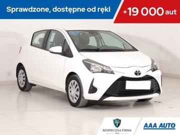 Toyota Yaris III 2018 Toyota Yaris 1.0 VVT-i, Salon Polska