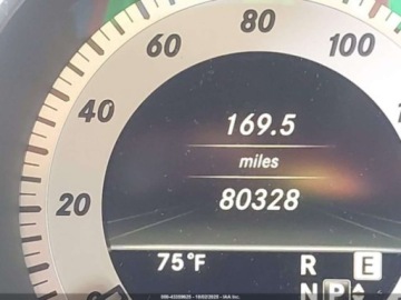 Mercedes CLS W218 2012 Mercedes-Benz CLS 550 2012 4.6l 4.6 Benzyna 402KM, zdjęcie 11