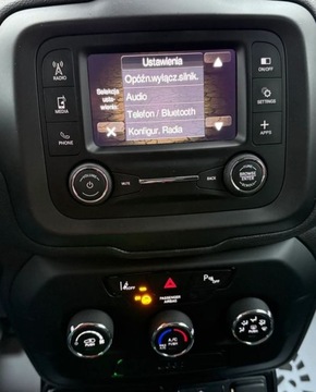 Jeep Renegade SUV Facelifting 1.3 GSE T4 Turbo 150KM 2018 Jeep Renegade Automat, Salon Polska, Serwis ASO, Czujniki, Piekny kolor, zdjęcie 9