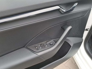Skoda Octavia IV Scout 1.5 TSI ACT 150KM 2022 Skoda Octavia 1.5 Benzyna 150KM, zdjęcie 17