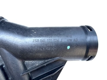 Obudowa termostat 04L121026J AUDI VW 2.0 TDI