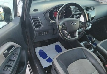 Kia Rio III Hatchback 5d Facelifting 1.4 DOHC CVVT 109KM 2015 Kia Rio Skora Ksenon Navi Kamera 1.4 Benzyna 109KM, zdjęcie 12