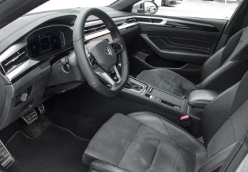 Volkswagen Arteon Fastback Facelifting 2.0 TSI 190KM 2021 Volkswagen Arteon 2.0TSI 190KM DSG, R-Line, Podgrzewane fotele, Podgrzewan, zdjęcie 10