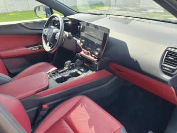 Lexus NX II SUV Facelifting 2.5 450h+ 309KM 2024 Lexus NX 450h+ 309KM Omotenshi Mod,2025 Salon, zdjęcie 22