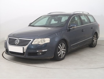 Volkswagen Passat B6 Variant 2.0 TDI PD-DPF 140KM 2006 VW Passat 2.0 TDI, HAK, Klima, Klimatronic,ALU, zdjęcie 1