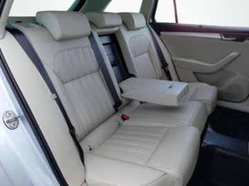 Skoda Superb III Kombi Facelifting 2.0 TSI 190KM 2022 Skoda Superb 2.0TSI 190KM LK DSG SalonPL SerwisASO Kessy Acc Matrix Virtua, zdjęcie 12