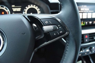 Skoda Kamiq Crossover 1.0 TSI 110KM 2021 Skoda Kamiq SalonPL Style 110KM Kessy Kamera Smartlink FULL LED Kamera ACC, zdjęcie 14