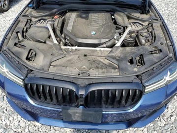 BMW Seria 5 G30-G31 2022 BMW Seria 5 540xi 2022 3.0l 3.0 Benzyna 335KM, zdjęcie 6