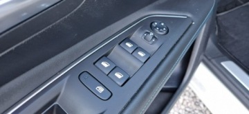 Peugeot 3008 II Crossover 1.5 BlueHDI 130KM 2019 Peugeot 3008 Super Stan 1.5 BlueHDi 130 Crossway, zdjęcie 13