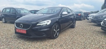 Volvo V40 II Hatchback Facelifting 1.5 T3 152KM 2018 Volvo V40 T3 Ledy, duza navi bixenon R-Design, zdjęcie 2