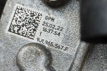 PORSCHE TAYCAN 9J1 ČERPADLO VODY POMOCNÉ 9J1965567F ELEKTRICKÁ 420KW 2022