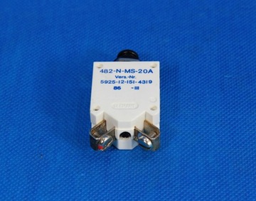 АВИАЦИОННЫЙ АВТОМАТИЧЕСКИЙ ПРЕДОХРАНИТЕЛЬ 20А