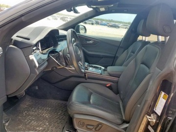 Audi Q8 2021 Audi Q8 Premium Plus S-Line 2021 3.0l 3.0 Benzyna 335KM, zdjęcie 7