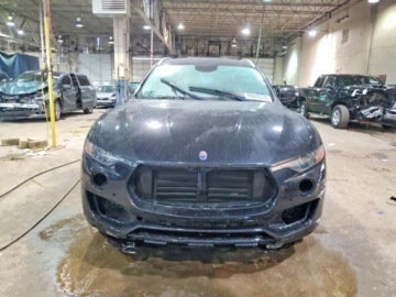 Maserati Levante 2017 Maserati Levante Luxury 2017 3.0 Benzyna 345KM, zdjęcie 5