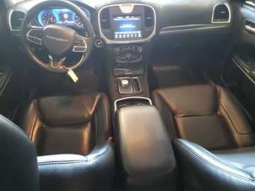 Chrysler 300C II 2021 Chrysler 300 Touring 2021 3.6l 3.6 Benzyna 292KM, zdjęcie 8