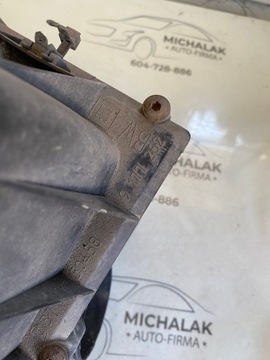 OPEL VECTRA C 02- 1.8 POUZDRO FILTRU VZDUCHU 9177262