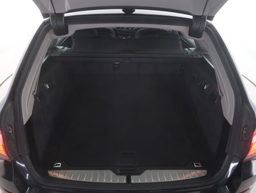 BMW Seria 5 F10-F11 Touring Facelifting 518d 150KM 2016 BMW 5 518d, Salon Polska, Serwis ASO, Automat, zdjęcie 13