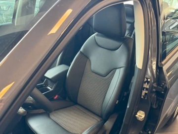 Jeep Compass II 2025 JEEP Compass Altitude 1.5 T4 mHEV DCT Suv 130KM 2025, zdjęcie 5