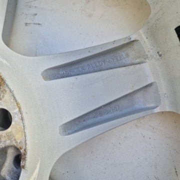 4× DISK HLINÍK BMW OE 3 4 F30 F32 F33 F36 7.5" X 17" 5X120 ET 37