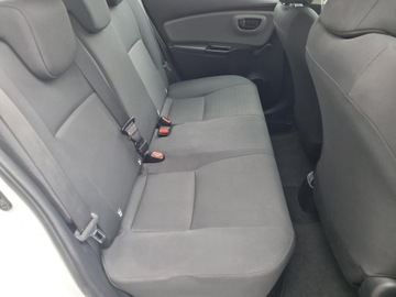 Toyota Yaris III Hatchback 5d Facelifting 2017 1.5 Hybrid 100KM 2020 Toyota Yaris Hybrid 100 Active III (2011-2019) Toy, zdjęcie 10